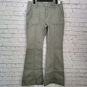 NWT Celebrity Pink Size 11 Regeneration Flare Pants